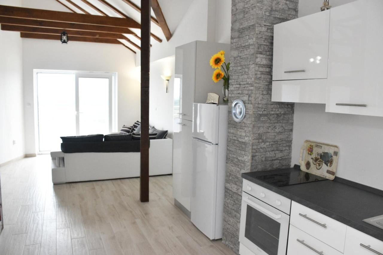 Apartment Niko *